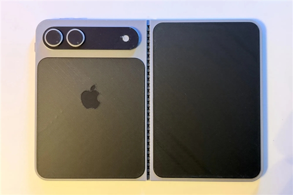 iPhone Fold铰链由液态金属打造：苹果已钻研15年