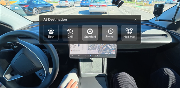 去美国试了最新的特斯拉FSD+Grok 有点担心国内厂家招架不住