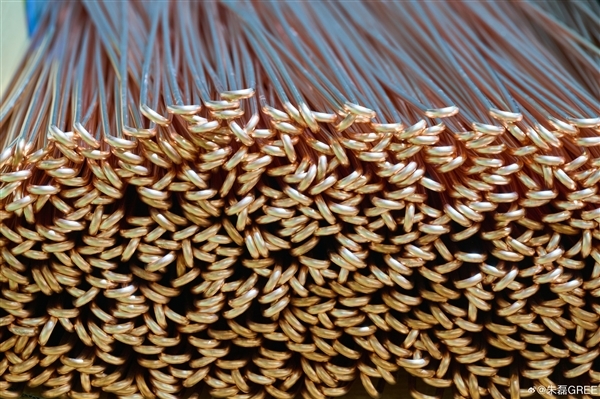 格力朱磊回应又当又立:参与新材料研究是分内事