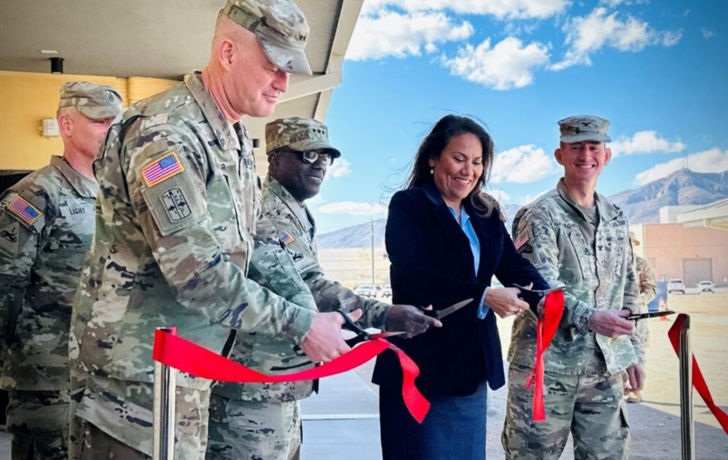 美国陆军首个3D打印营房在布利斯堡建成