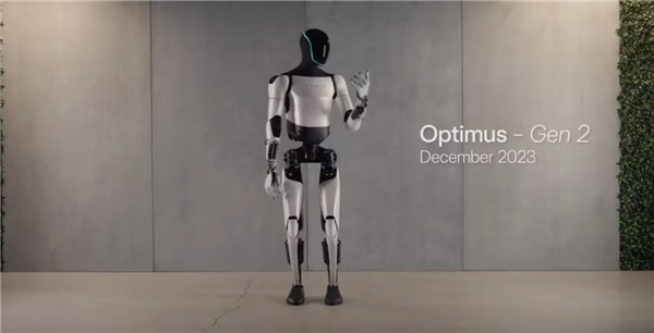 特斯拉机器人V3量产版亮相！马斯克透露：非常精致