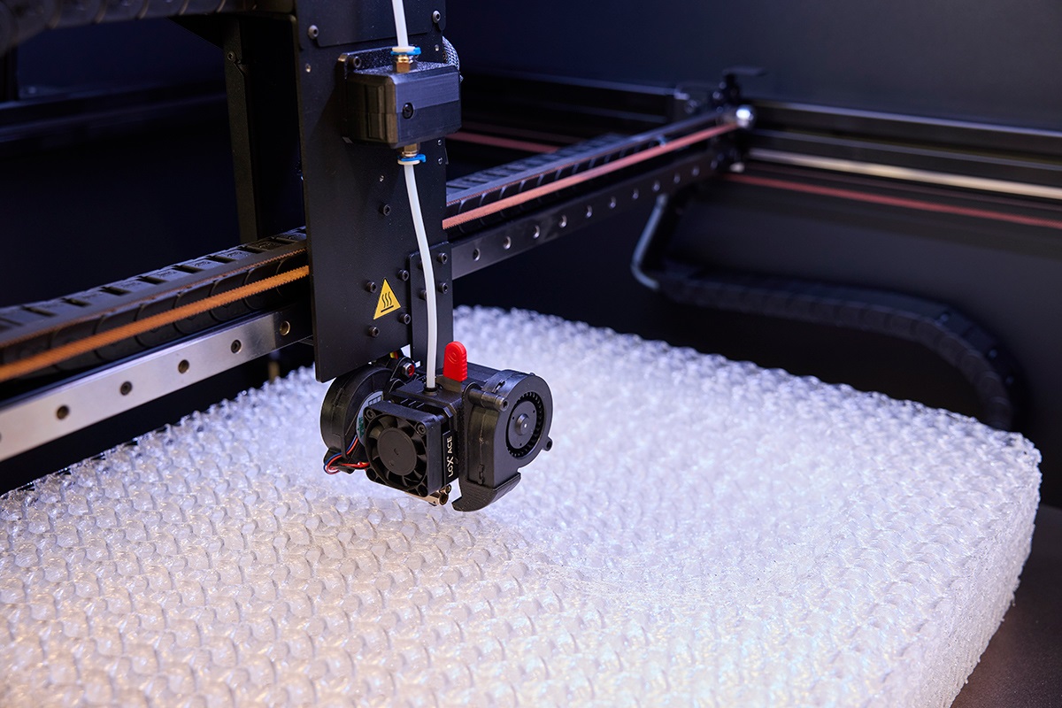 特色图片展示了可编程泡沫技术