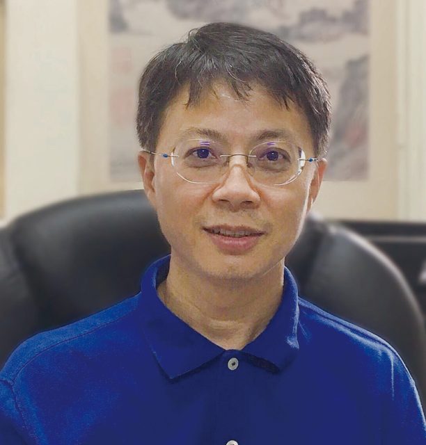 廖英智教授 廖英智教授