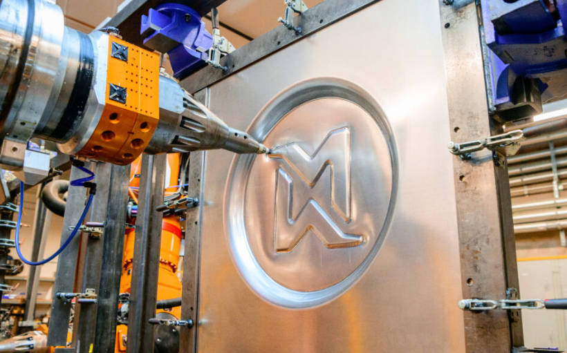 Machina Labs获1.24亿美元融资，用软件重新定义智能工厂