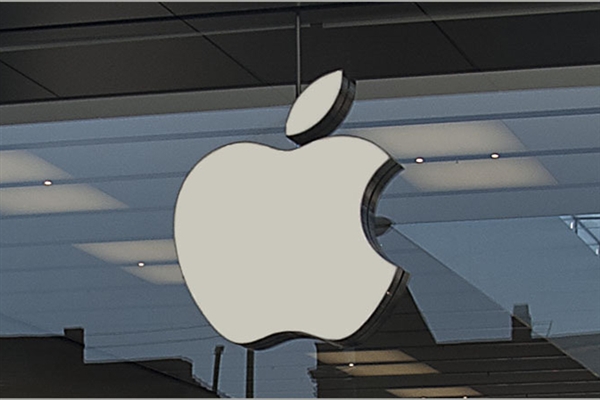 华尔街评苹果换帅：后库克时代的增长取决于AI战略