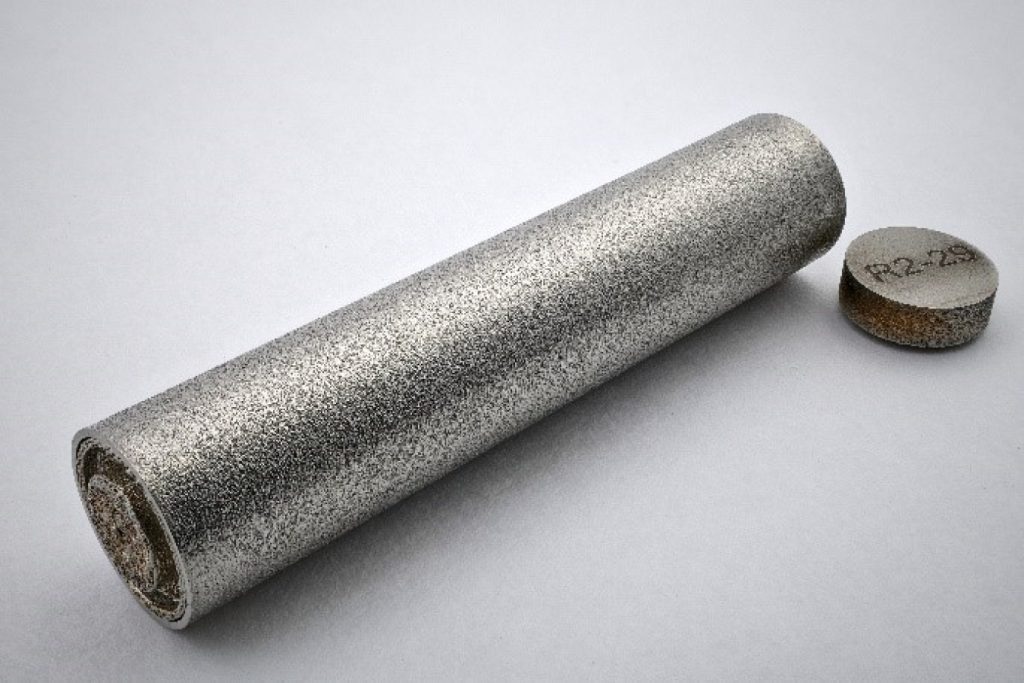 用于高通量同位素反应堆的3D打印样品舱