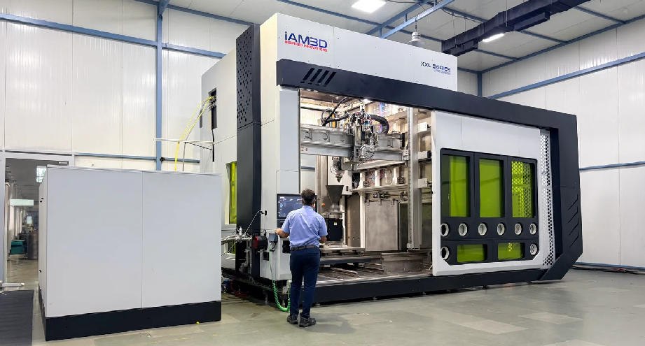 iAM3D推LPW Z2500激光定向能量沉积系统：8轴双模激光沉积系统，构建体积2米级